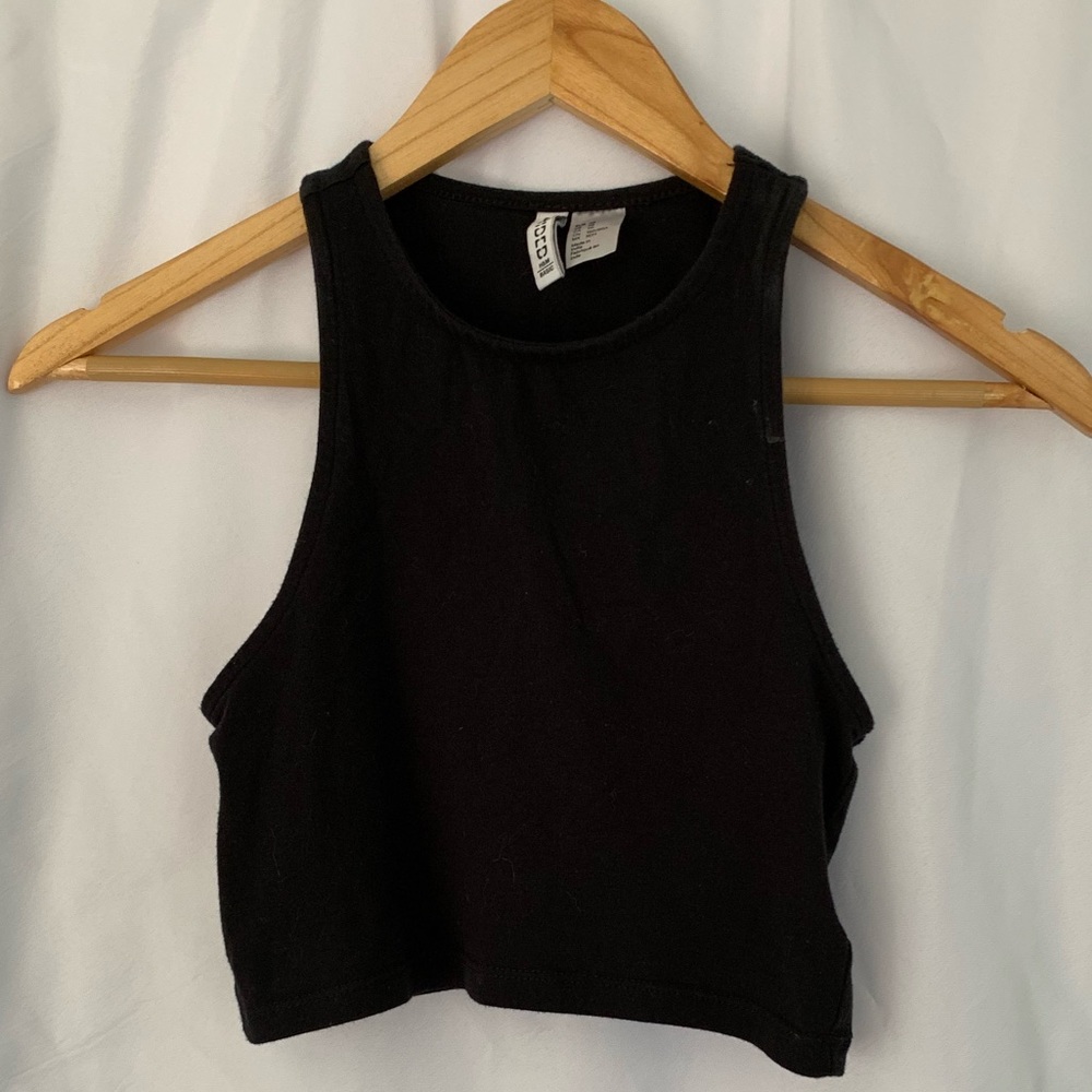 Black Crop Tank